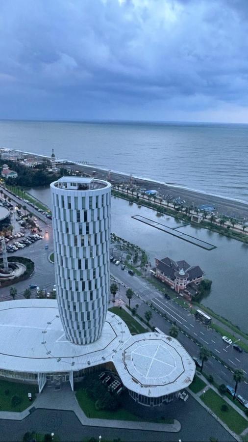 Black Sea Batumi Hotel Orbi City Esterno foto