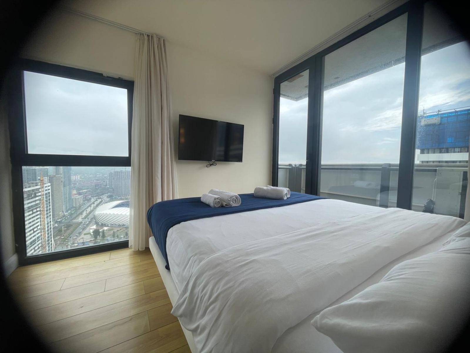Black Sea Batumi Hotel Orbi City Esterno foto
